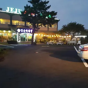 2* 게스트하우스 필 하우스